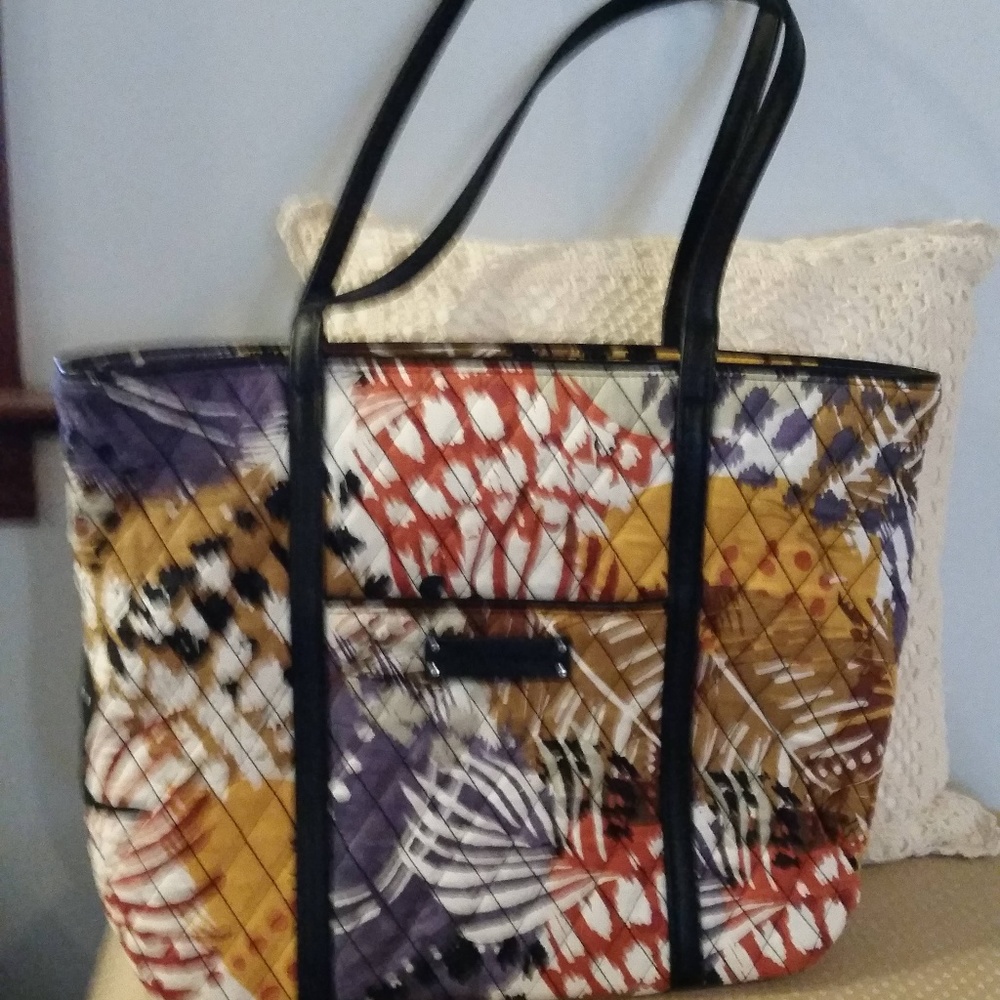 Small Trimmed Vera Bradley Bag